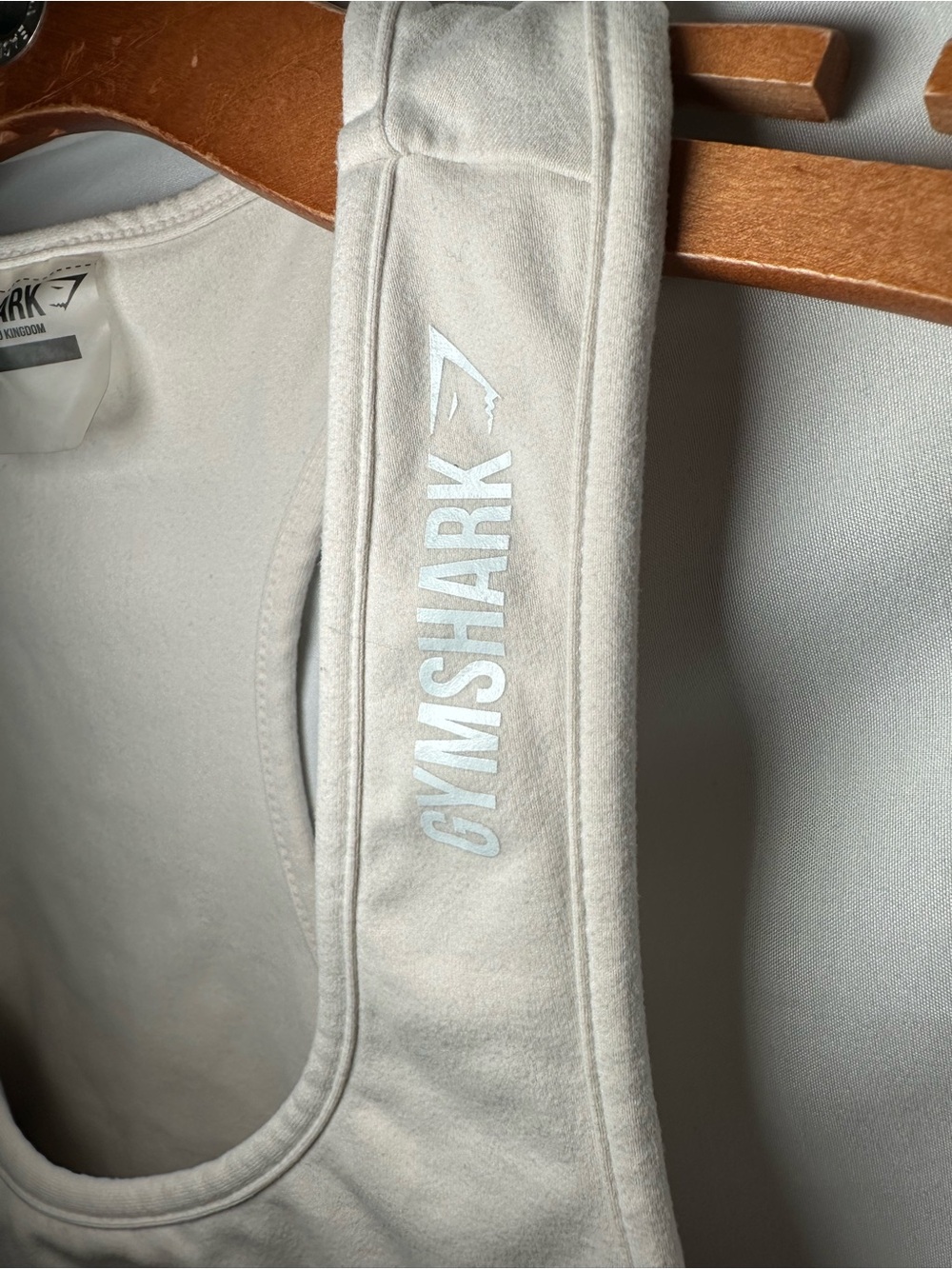 Gymshark Cream Seamless Racerback - Picture 2 of 3